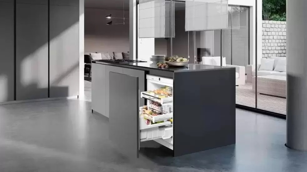 Обзор на встраиваемый холодильник Liebherr UIKo 1560 Premium Обзор на встраиваемый холодильник Liebherr UIKo 1560 Premium