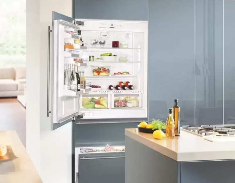 Обзор на встраиваемый холодильник Liebherr ECBN 6156 Premium Plus NoFrost Обзор на встраиваемый холодильник Liebherr ECBN 6156 Premium Plus NoFrost