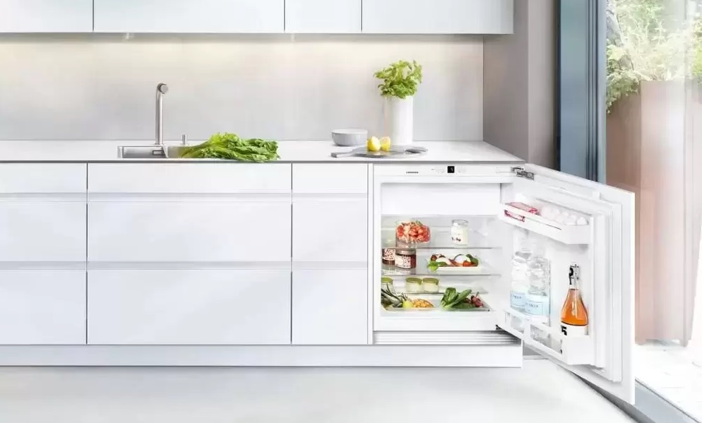 Обзор на встраиваемый холодильник Liebherr UIK 1514 Comfort Обзор на встраиваемый холодильник Liebherr UIK 1514 Comfort