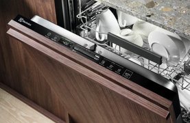 Компактный духовой шкаф electrolux kvlae00wt