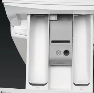 Стирально-сушильная машина АЕГ L8WBC61S фото 4 Стирально-сушильная машина AEG L8WBC61S фото 4